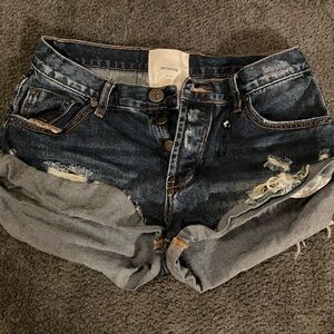 Brand New One Teaspoon Bandits Short